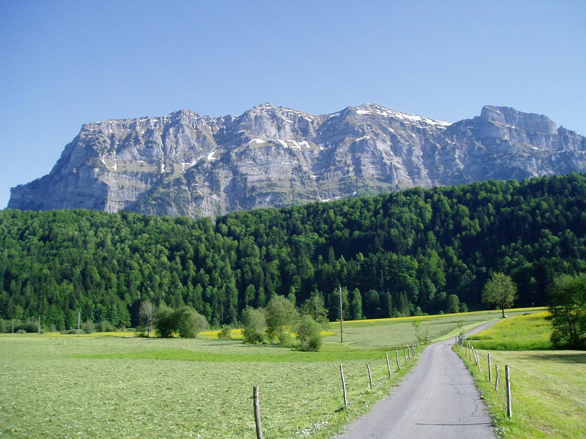 Gasthof Taube Bizau Exteriér fotografie